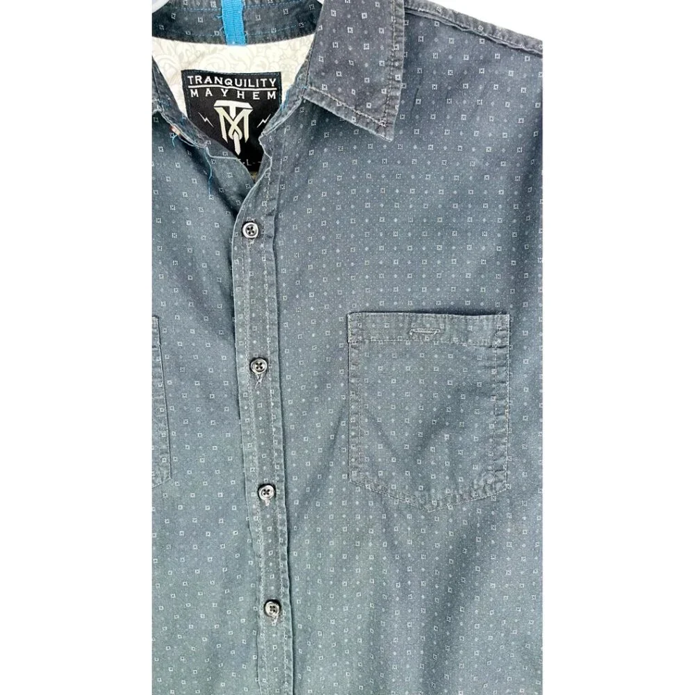 Tranquility & Mayhem Black Patterned Size: L - Picture 3 of 5